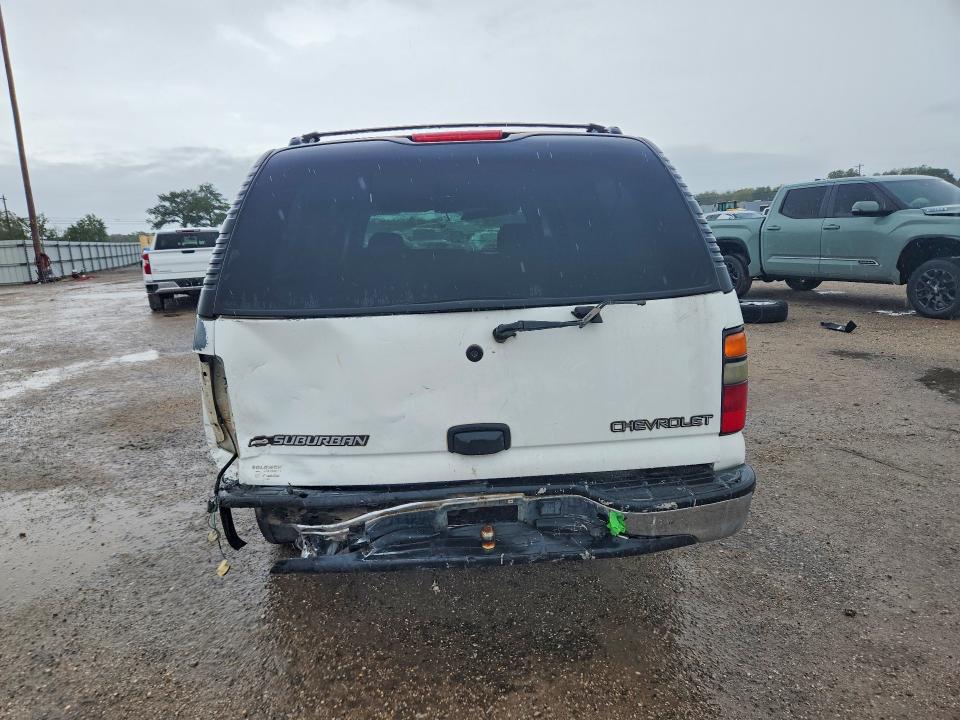 Снимка 6 от търг – 2004 CHEVROLET SUBURBAN с VIN 1GNEC16Z14J127579