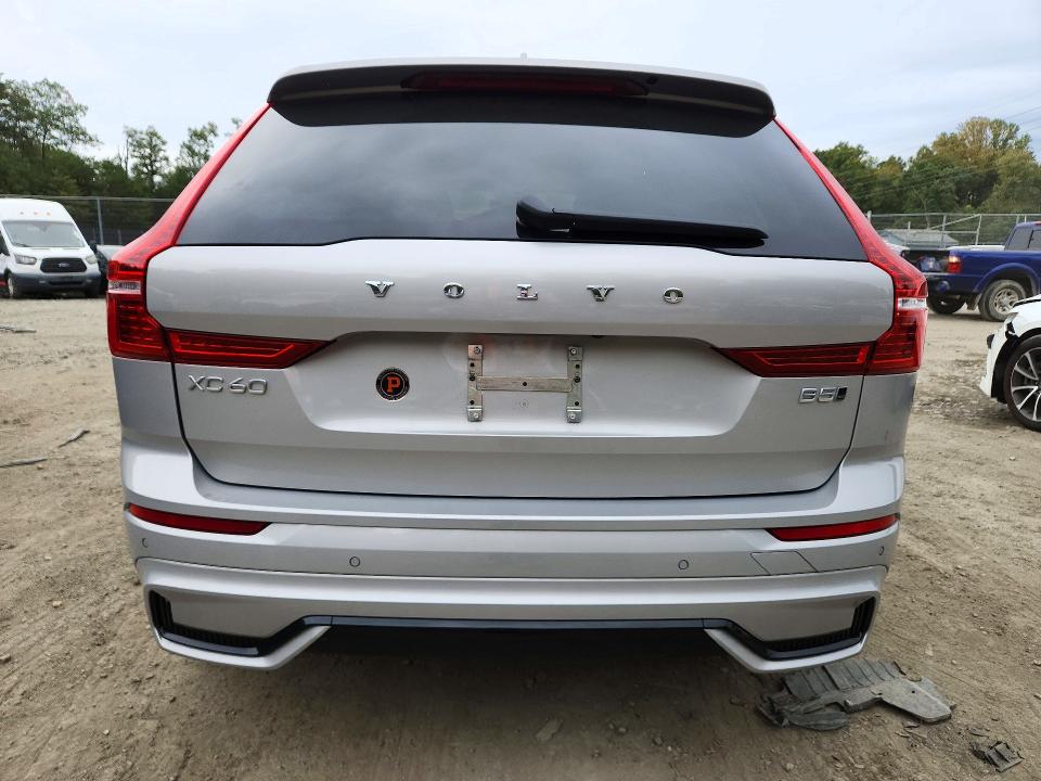 Снимка 6 от търг – 2025 VOLVO XC60 с VIN YV4M12RC9S1183089