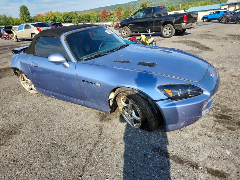 Foto 4 de la subasta – 2004 HONDA S2000 con VIN JHMAP21444T003581