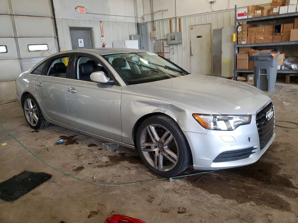 Снимка 4 от търг – 2015 AUDI A6 с VIN WAUGFAFC6FN006060