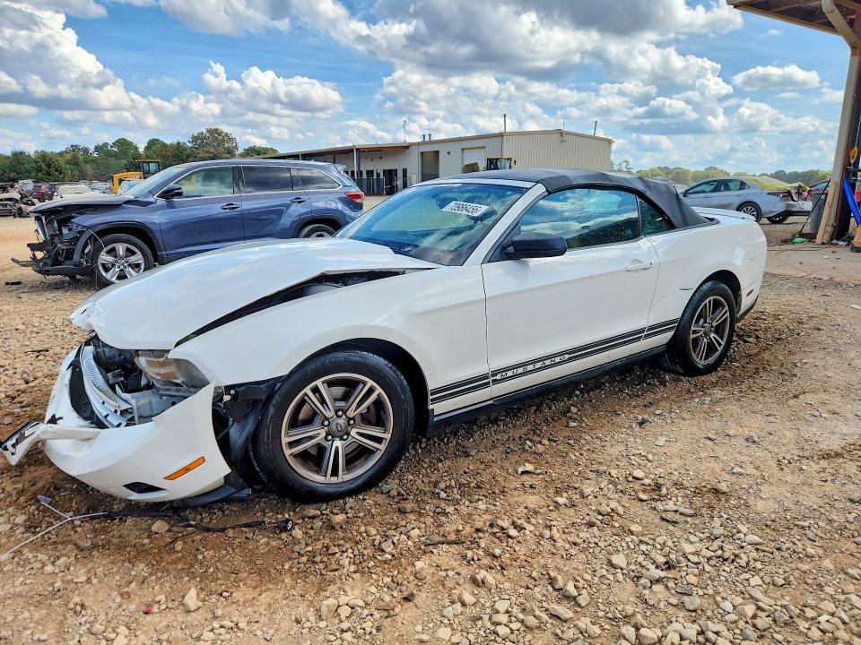 FORD MUSTANG 2011 с VIN 1ZVBP8EM6B5152494 - Снимка от търг