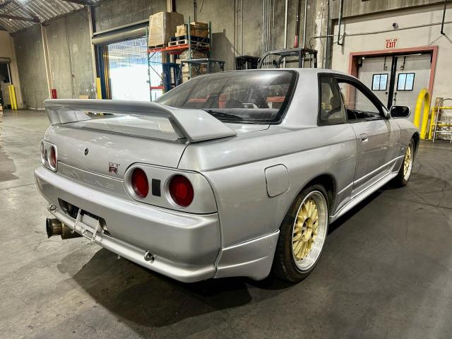 Photo 4 from auction – 1992 NISSAN SKYLINEGTR with VIN BNR32221013