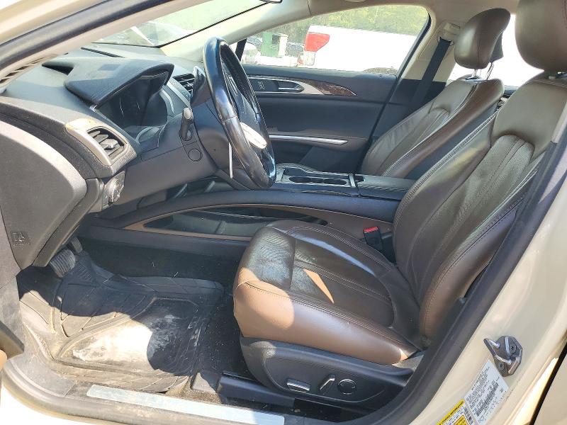 Photo 7 from auction – 2016 LINCOLN MKZ with VIN 3LN6L2GK2GR602439