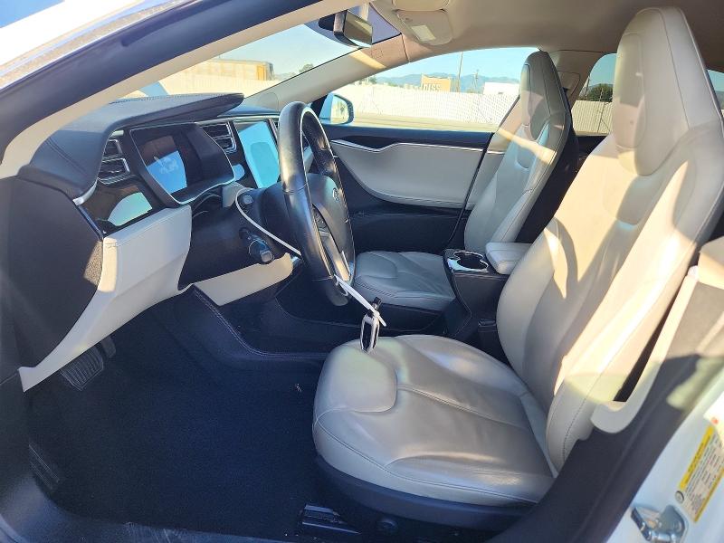 Photo 7 from auction – 2014 TESLA MODEL S with VIN 5YJSA1H11EFP48953