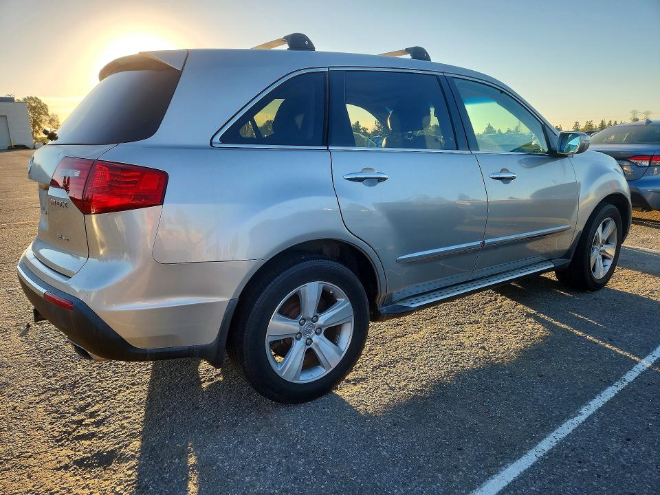 Photo 3 from auction – 2011 ACURA MDX with VIN 2HNYD2H65BH506279