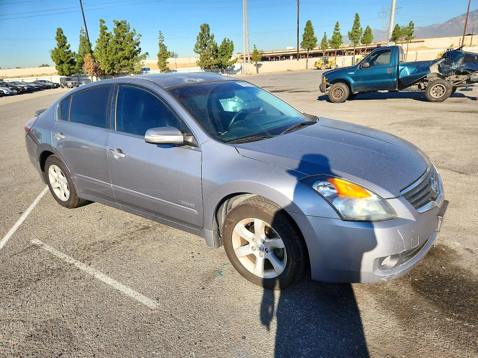 Снимка 4 от търг – 2008 NISSAN ALTIMA HYBRID с VIN 1N4CL21E98C262657