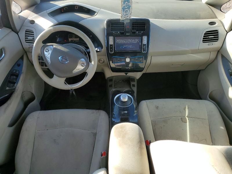 Снимка 8 от търг – 2011 NISSAN LEAF с VIN JN1AZ0CP7BT000617