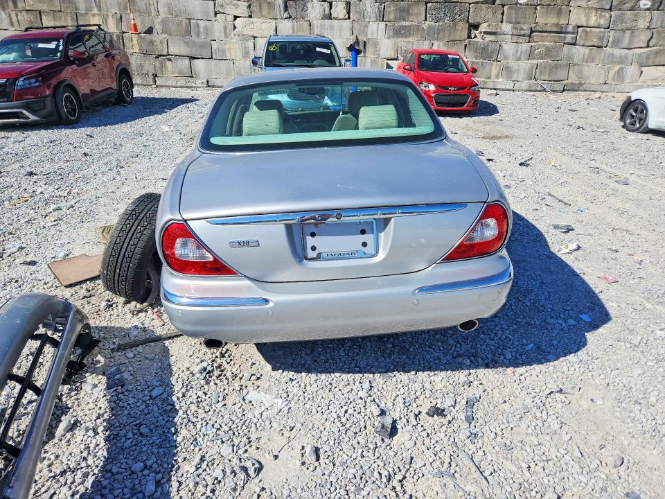 Foto 6 de la subasta – 2004 JAGUAR XJ8 con VIN SAJWA71C44SG21698