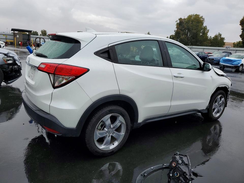 Photo 3 from auction – 2021 HONDA HR-V with VIN 3CZRU5H32MM723904
