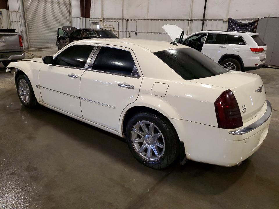 Снимка 2 от търг – 2006 CHRYSLER 300C с VIN 2C3LA63HX6H171488