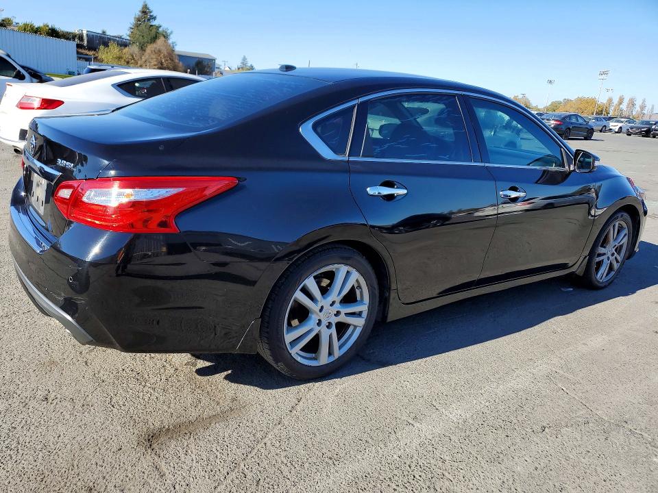 Photo 3 from auction – 2016 NISSAN ALTIMA with VIN 1N4BL3AP1GC242047