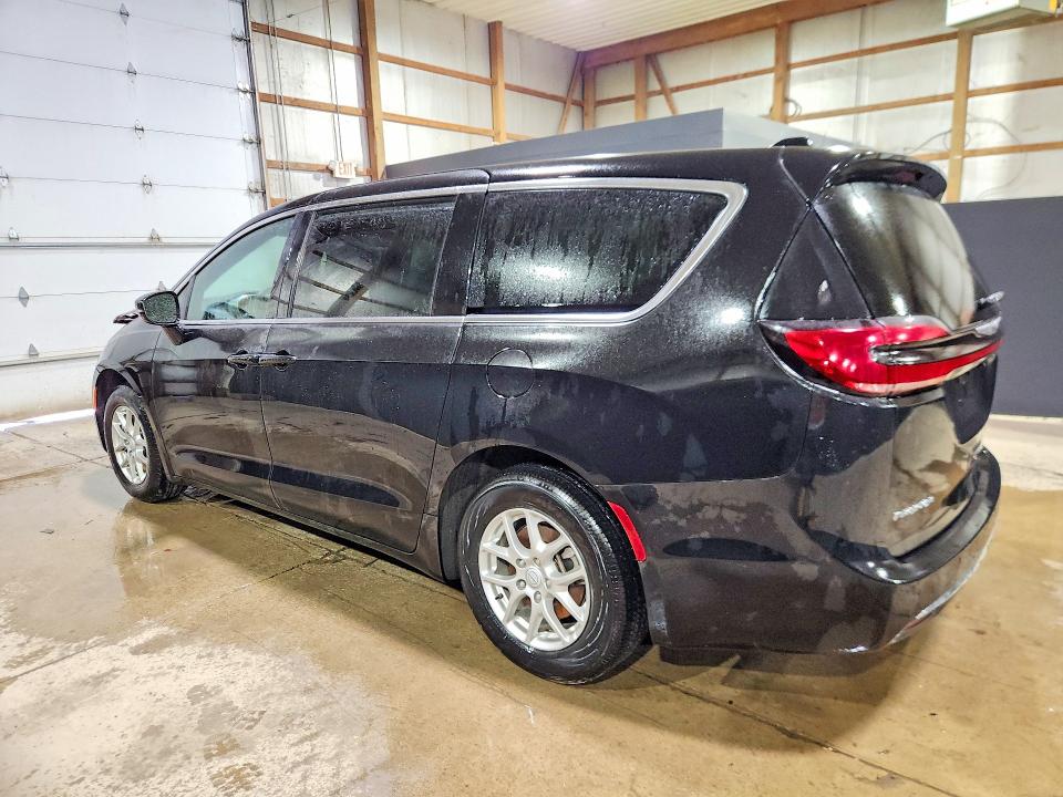 Photo 2 from auction – 2026 CHRYSLER PACIFICA with VIN 2C4RC1BG3TR196444
