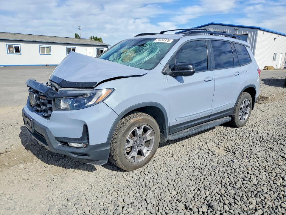 HONDA PASSPORT 2022 с VIN 5FNYF8H65NB022769 - Снимка от търг