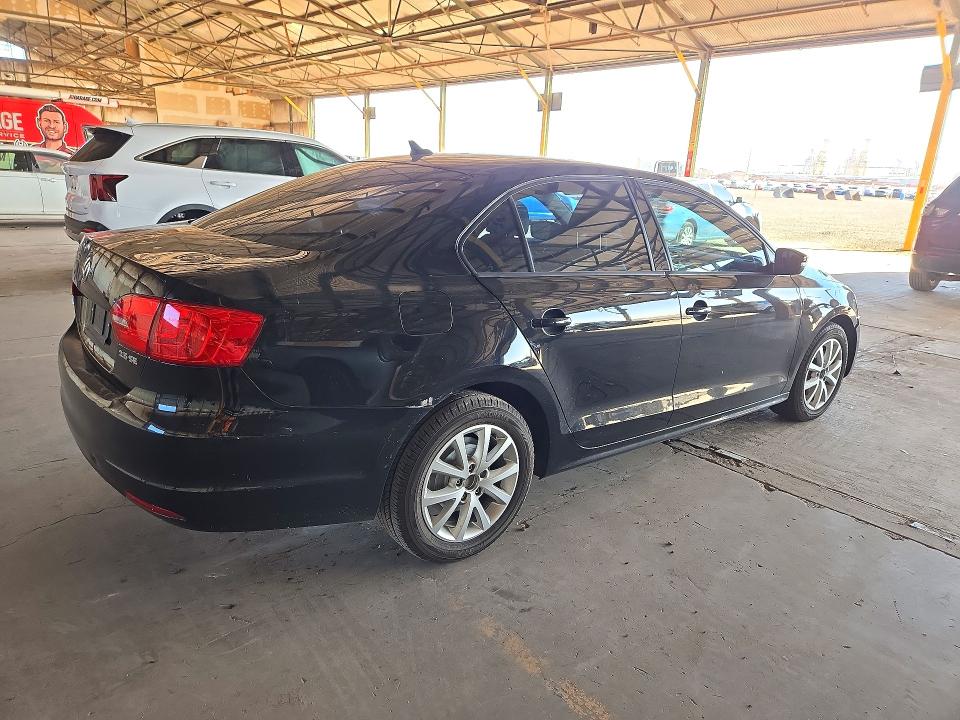 Снимка 3 от търг – 2011 VOLKSWAGEN JETTA с VIN 3VWDZ7AJ4BM077507