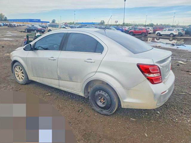 Zdjęcie 2 z aukcji – 2017 CHEVROLET SONIC z VIN 1G1JC5SB6H4123161