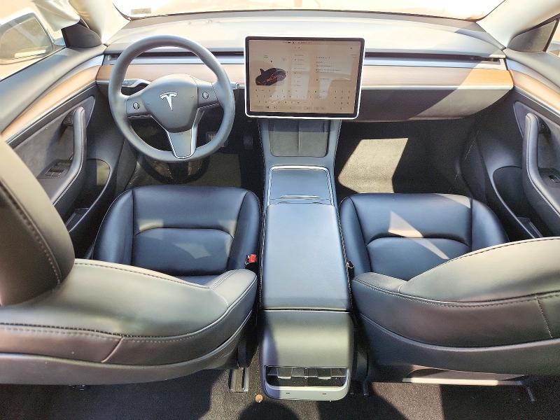 Снимка 8 от търг – 2023 TESLA MODEL 3 с VIN 5YJ3E1EA8PF499681