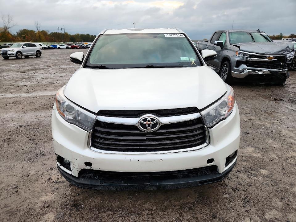 Снимка 5 от търг – 2016 TOYOTA HIGHLANDER с VIN 5TDJKRFH4GS233550
