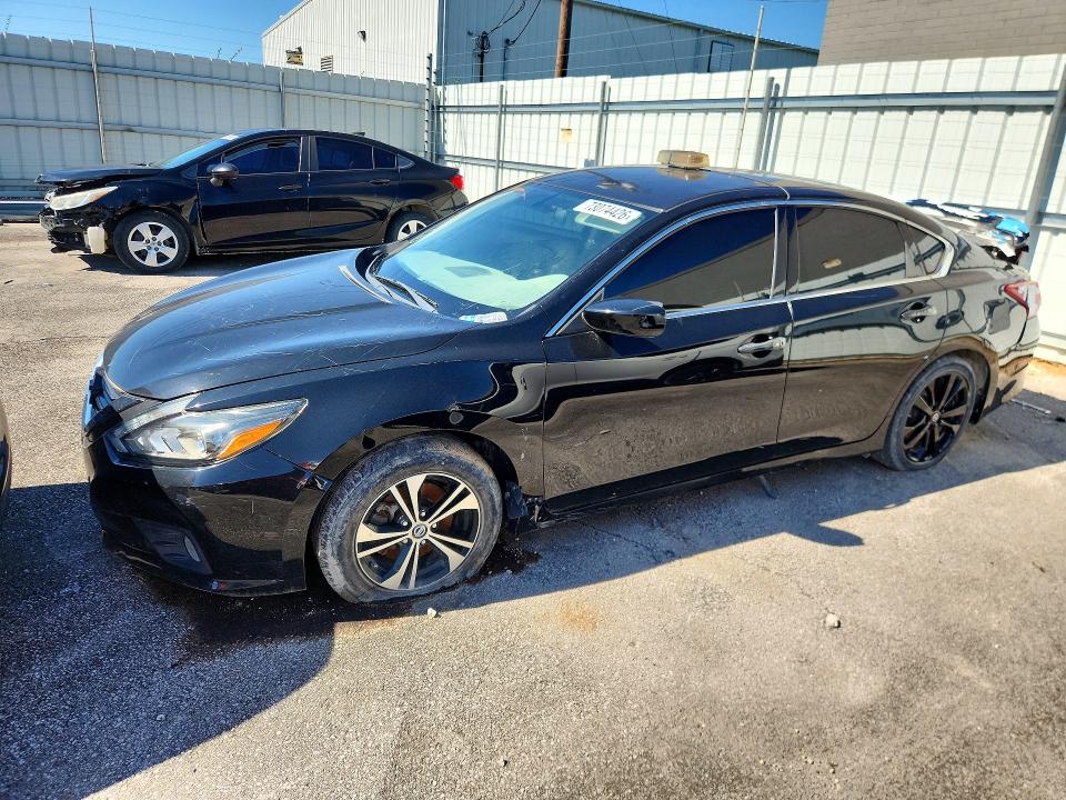 NISSAN ALTIMA 2017 with VIN 1N4AL3AP8HC472732 - Photo from auction