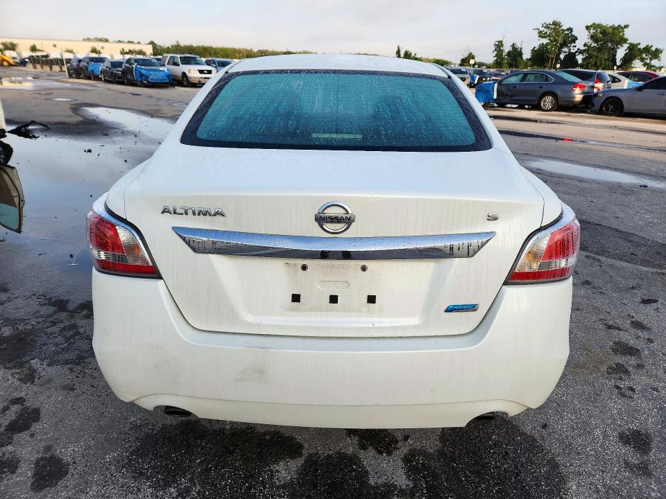 Снимка 6 от търг – 2014 NISSAN ALTIMA с VIN 1N4AL3AP3EC170647