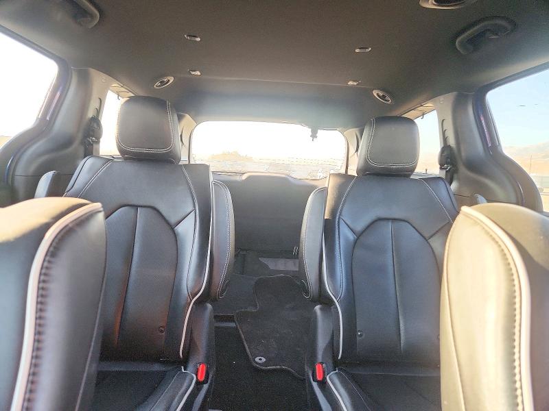 Zdjęcie 10 z aukcji – 2020 CHRYSLER PACIFICA z VIN 2C4RC1N70LR287800