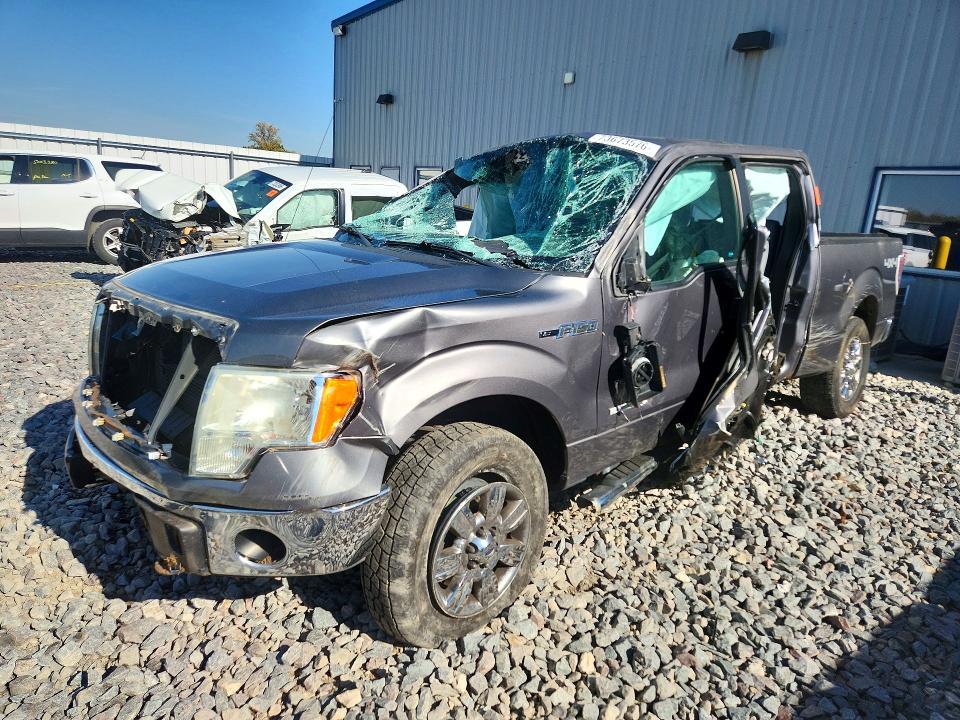 2011 FORD F150 - Търг №73673576