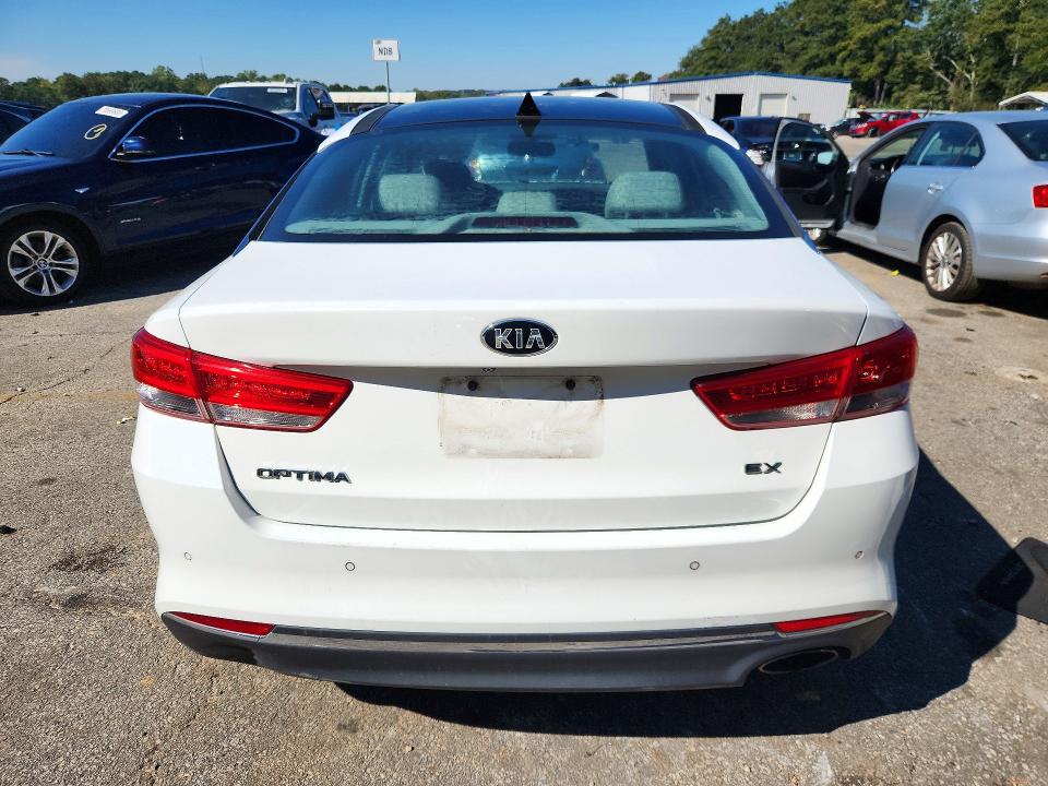 صورة رقم 6 من المزاد - 2016 KIA OPTIMA مع VIN 5XXGU4L32GG051928
