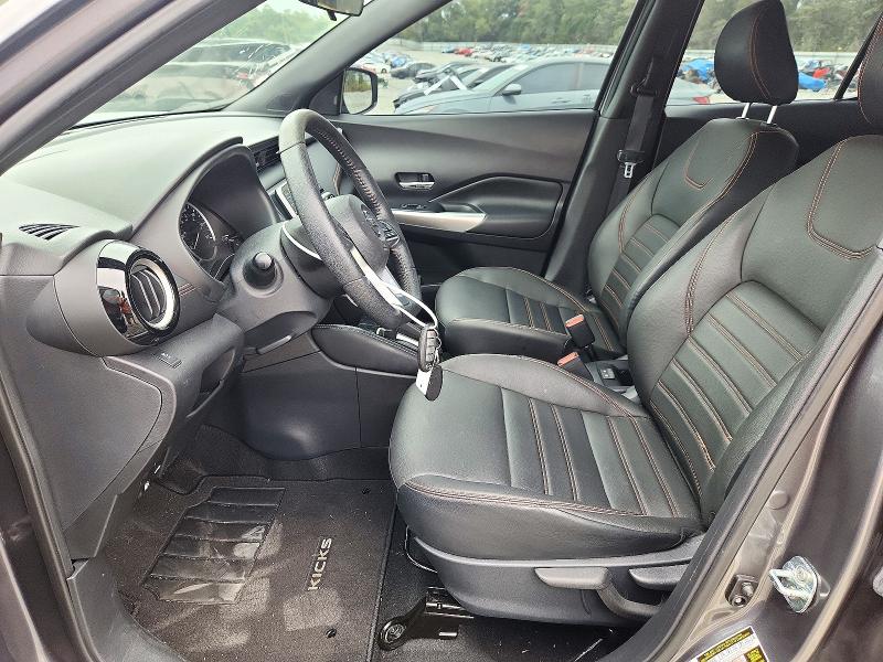 Снимка 7 от търг – 2018 NISSAN KICKS с VIN 3N1CP5CU7JL529893