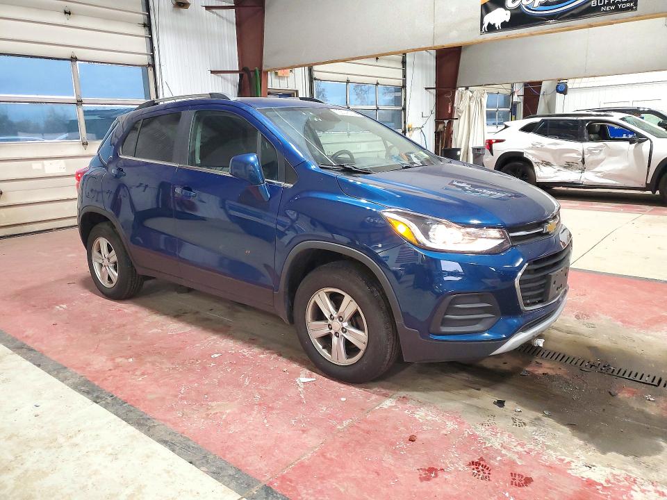 Photo 4 from auction – 2019 CHEVROLET TRAX with VIN 3GNCJPSB0KL177064