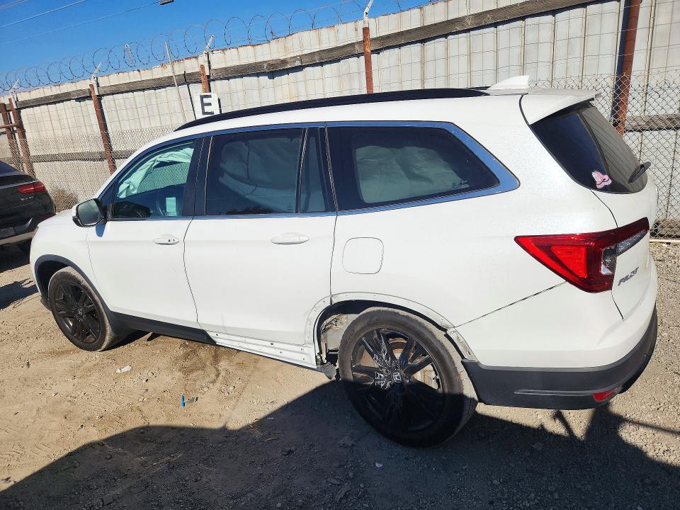 صورة رقم 2 من المزاد - 2021 HONDA PILOT مع VIN 5FNYF5H24MB035328