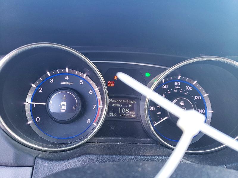 Photo 9 from auction – 2011 HYUNDAI SONATA with VIN 5NPEC4AC2BH169715