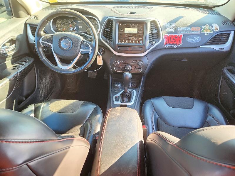 Снимка 8 от търг – 2017 JEEP CHEROKEE с VIN 1C4PJMBB4HW521555