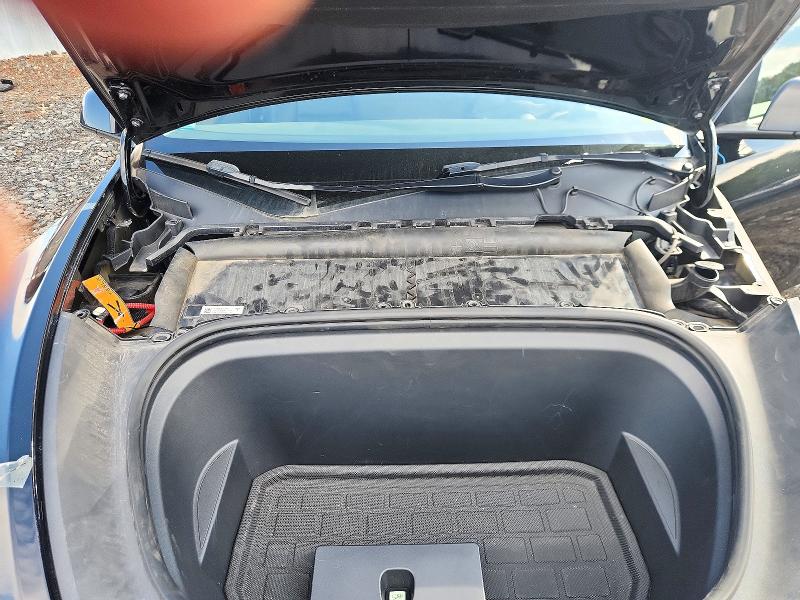 Photo 11 from auction – 2023 TESLA MODEL Y with VIN 7SAYGAEE2PF921238