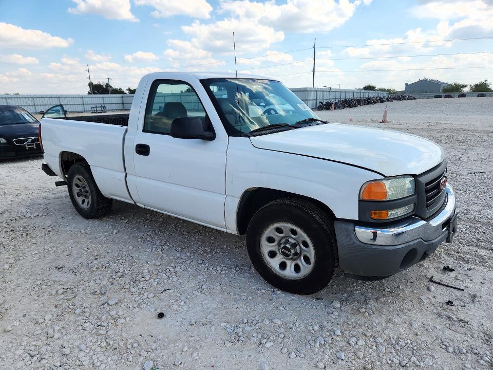 Снимка 4 от търг – 2005 GMC NEW SIERRA с VIN 1GTEC14X55Z158587