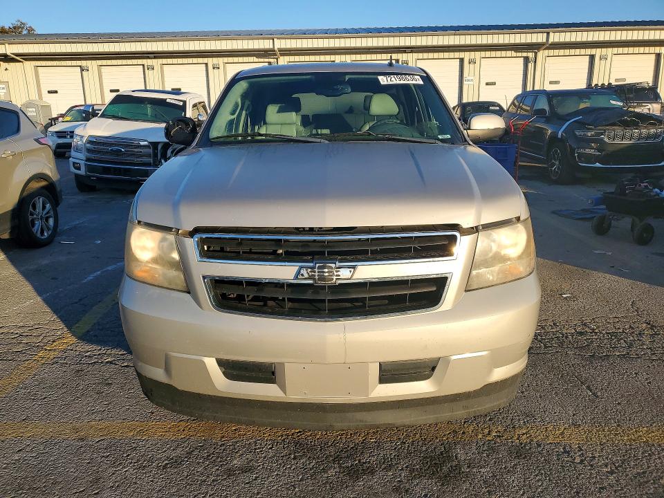 Снимка 5 от търг – 2008 CHEVROLET TAHOE с VIN 1GNFK13588R270481