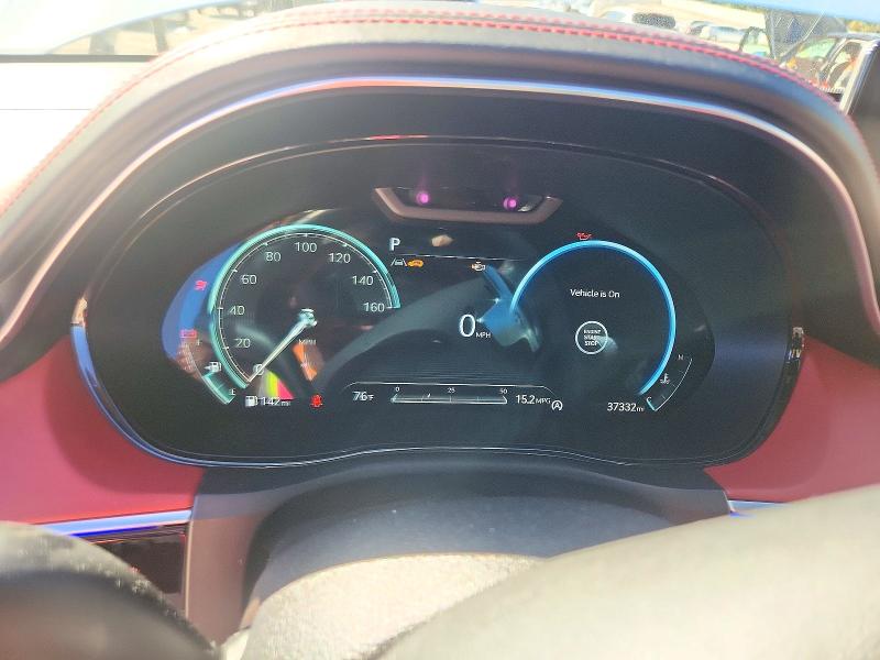 Снимка 9 от търг – 2022 GENESIS GV70 с VIN KMUMCDTC9NU031508