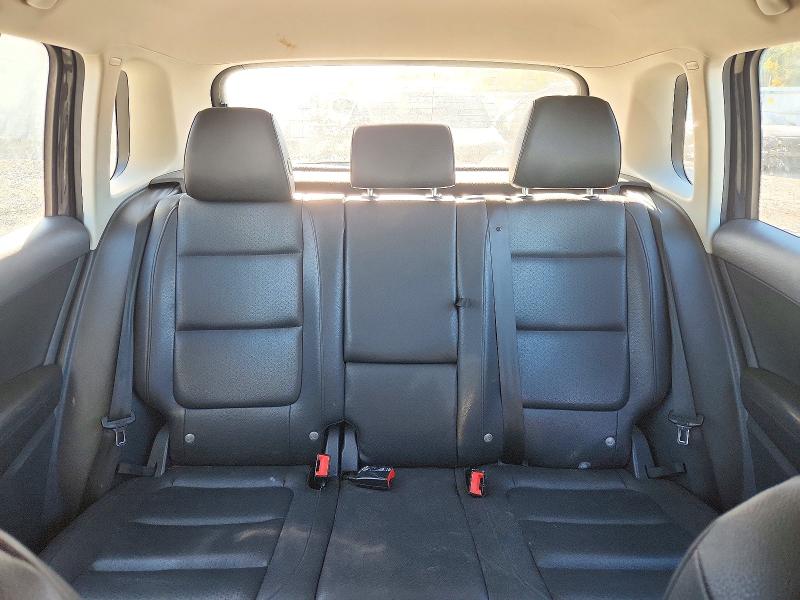 Снимка 10 от търг – 2016 VOLKSWAGEN TIGUAN с VIN WVGAV7AX5GW519851