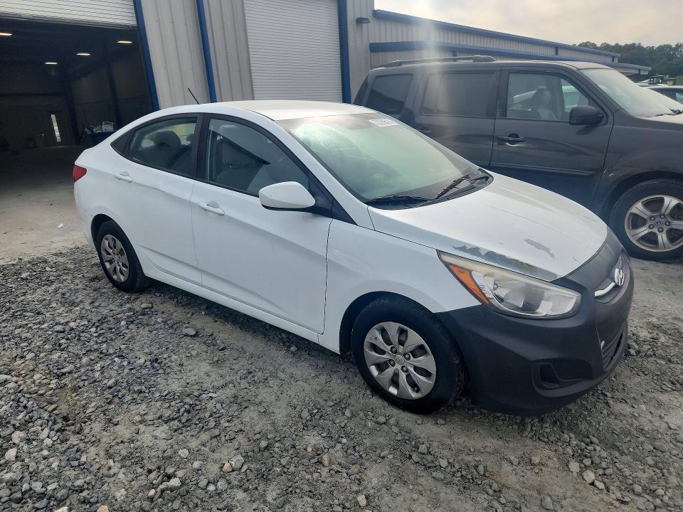 Photo 4 from auction – 2017 HYUNDAI ACCENT with VIN KMHCT4AE7HU316484