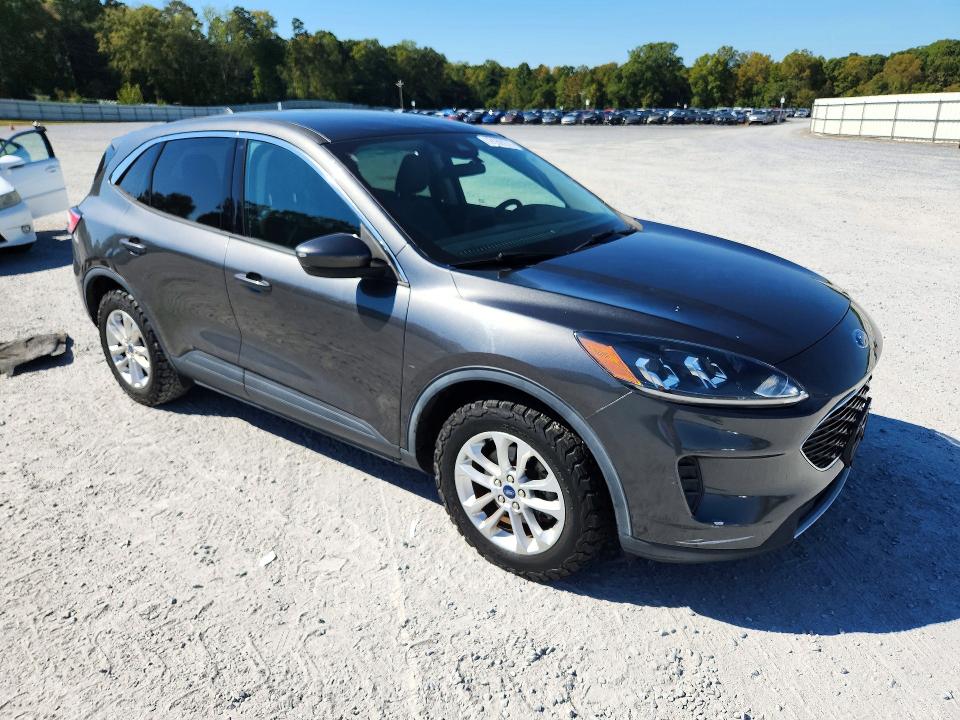 Снимка 4 от търг – 2020 FORD ESCAPE с VIN 1FMCU0G68LUC12679
