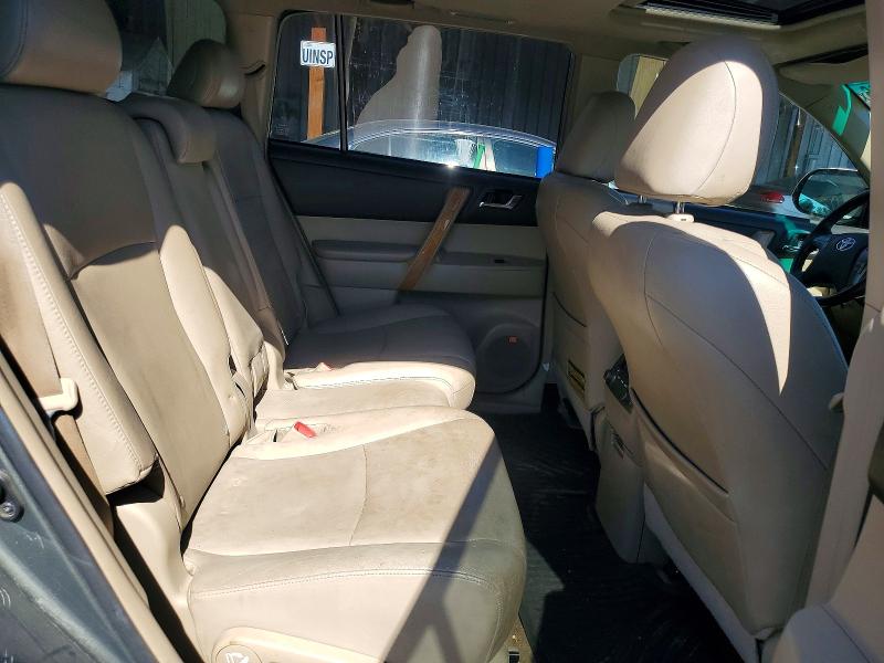 Снимка 11 от търг – 2009 TOYOTA HIGHLANDER с VIN JTEEW44A792034514
