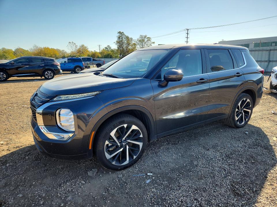 Снимка 1 от търг – 2024 MITSUBISHI OUTLANDER с VIN JA4J4VA86RZ081261