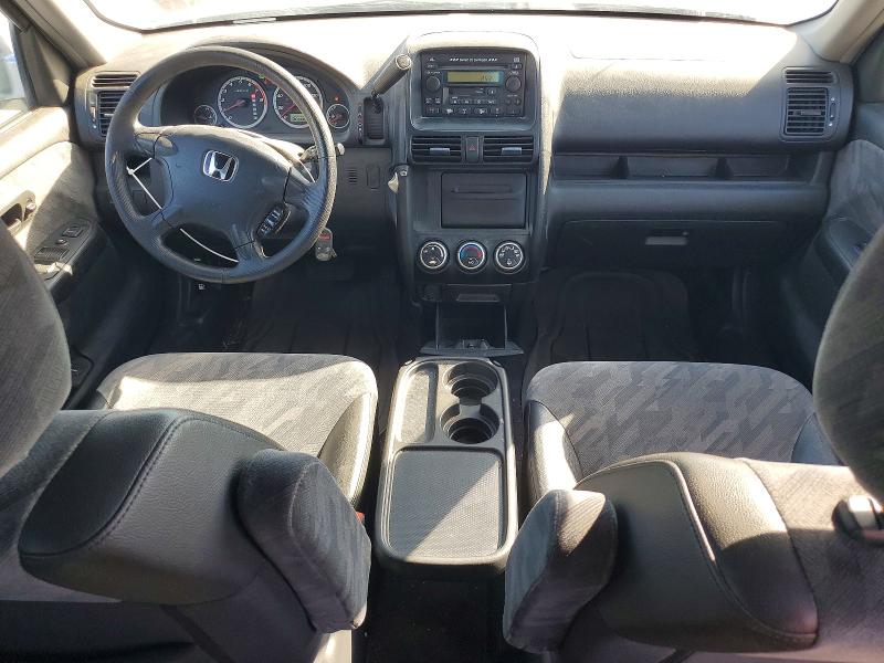 Photo 8 from auction – 2004 HONDA CR-V with VIN SHSRD78834U257815
