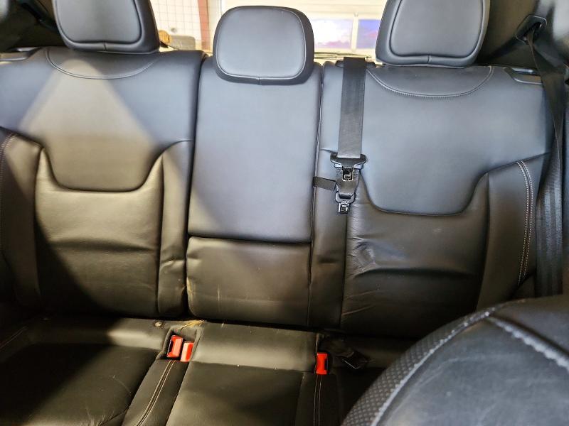 Photo 10 from auction – 2016 JEEP RENEGADE with VIN ZACCJBDT4GPD10456