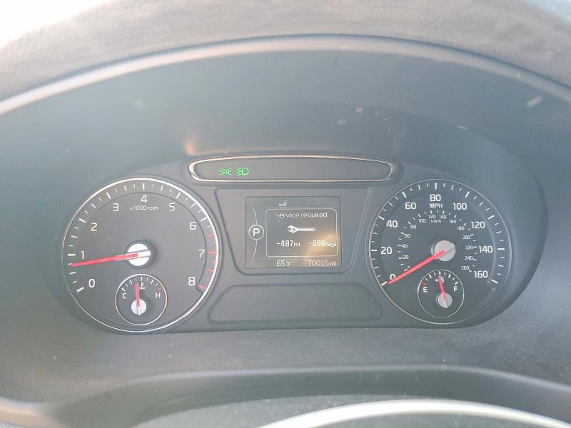 Фото 9 с аукциона – 2016 KIA SORENTO с VIN 5XYPG4A39GG035781