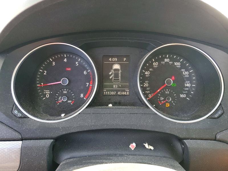 Снимка 9 от търг – 2017 VOLKSWAGEN JETTA с VIN 3VWDB7AJ3HM373700