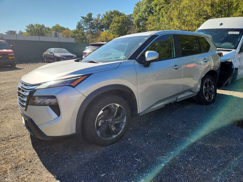 Photo 1 from auction – 2024 NISSAN ROGUE with VIN 5N1BT3BB3RC726412