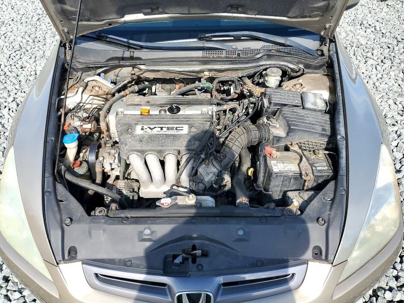 Снимка 11 от търг – 2005 HONDA ACCORD с VIN 1HGCM56845A023909