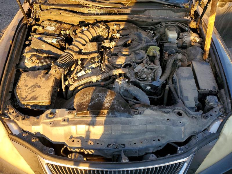 صورة رقم 11 من المزاد - 2008 LEXUS IS مع VIN JTHCK262X85025965
