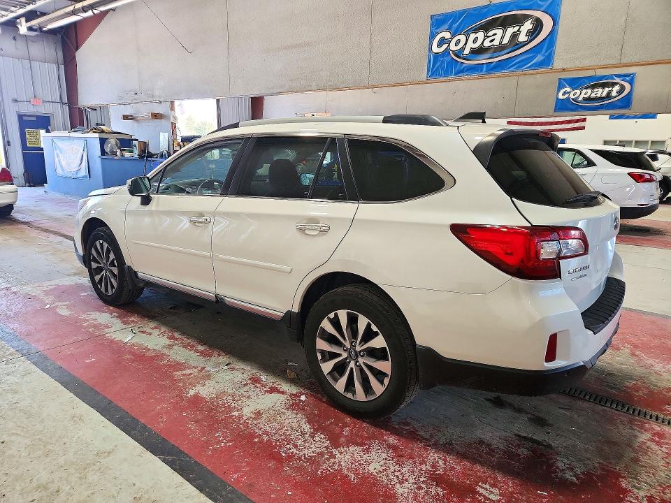 Снимка 2 от търг – 2017 SUBARU OUTBACK с VIN 4S4BSETC9H3440214