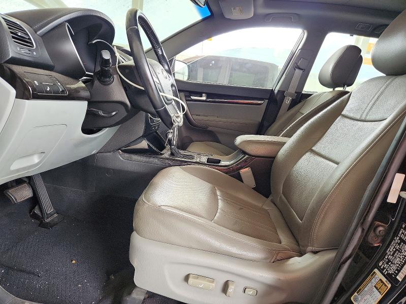 Photo 7 from auction – 2014 KIA SORENTO with VIN 5XYKW4A71EG442717