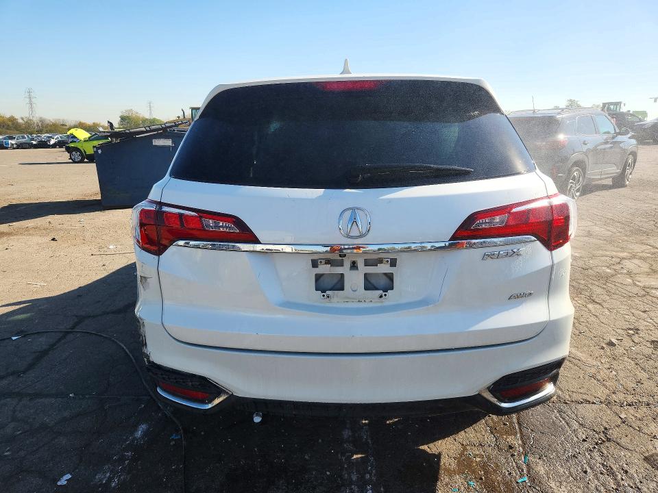 Photo 6 from auction – 2016 ACURA RDX with VIN 5J8TB4H33GL021710